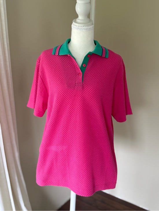 Donnkenny Tops - Vintage 90s Y2K Bright Pink Knit Polo with Green Contrasted Collar Golf Shirt